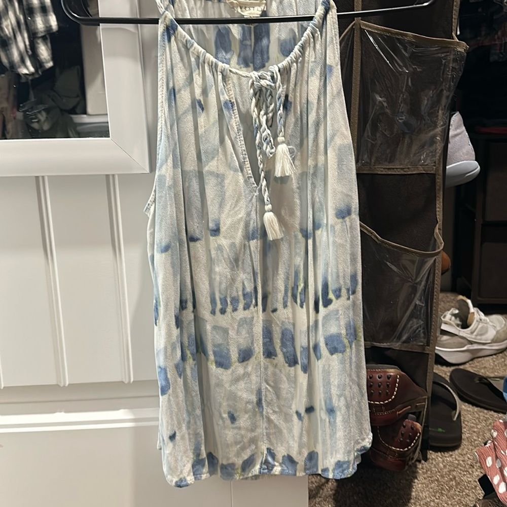 Blue sleeveless blouse